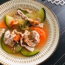 ズッキーニと豚肉の夏のチゲ風スープ